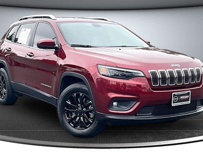 Used 2019 Jeep Cherokee Latitude w/ Popular Appearance Group
