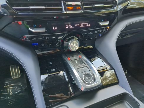 Used 2025 Acura MDX Type S image 28