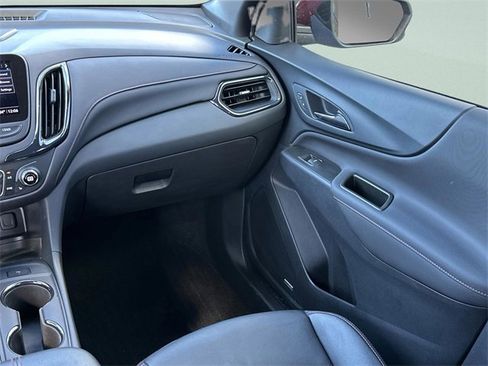 Used 2023 Chevrolet Equinox RS w/ RS Leather Package image 13