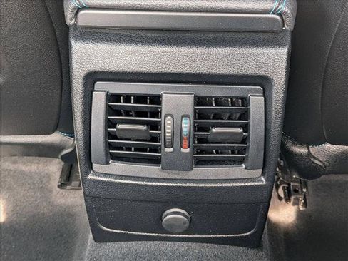 Used 2016 BMW M2 RWD image 16