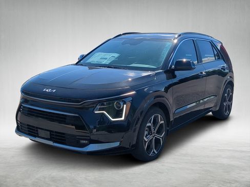 New 2025 Kia Niro EX Touring image 6