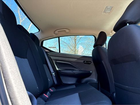 Used 2024 Nissan Versa S w/ S Plus Package image 15