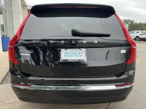 Certified 2024 Volvo XC90 T8 Plus w/ Protection Package Premier AWD/4WD image 9