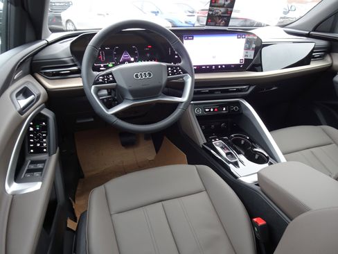 New 2025 Audi Q5 Premium Plus image 5