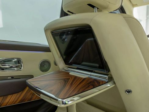 Used 2019 Rolls-Royce Cullinan AWD/4WD image 85
