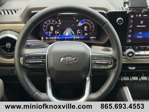 Used 2024 Chevrolet Colorado ZR2 w/ ZR2 Convenience Package III AWD/4WD image 22