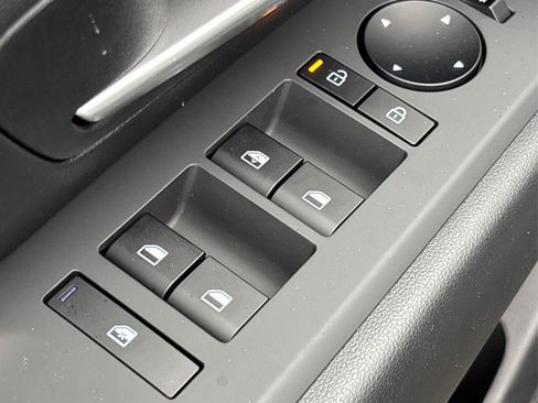 New 2026 Hyundai Tucson SE image 24