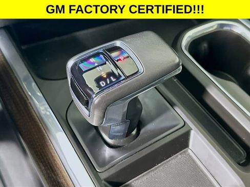 Used 2022 Chevrolet Silverado 1500 LT Trail Boss image 17