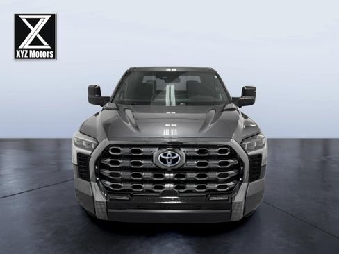 Used 2022 Toyota Tundra Platinum AWD/4WD image 8