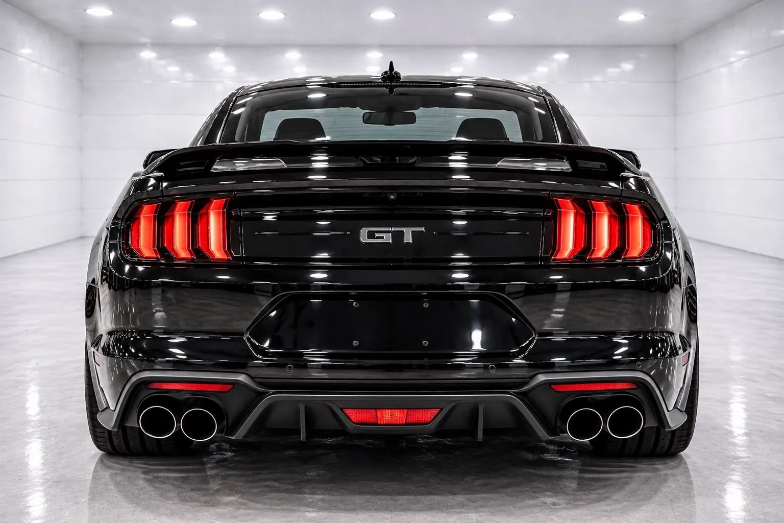 Used 2019 Ford Mustang GT w/ Equipment Group 301A RWD image 4