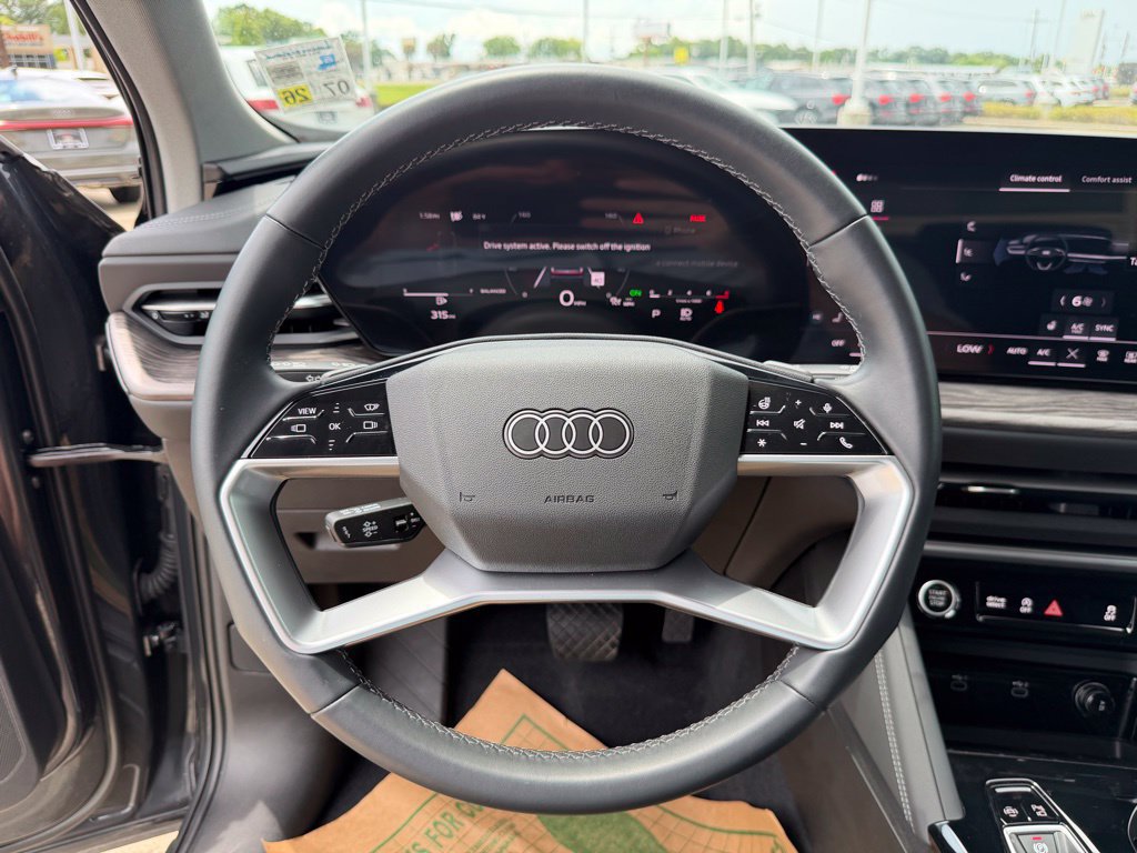 Certified 2025 Audi Q5 Premium w/ Premium Plus AWD/4WD image 13