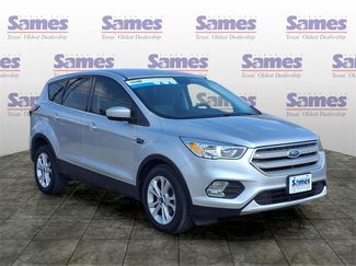 Used 2019 Ford Escape SE video 1