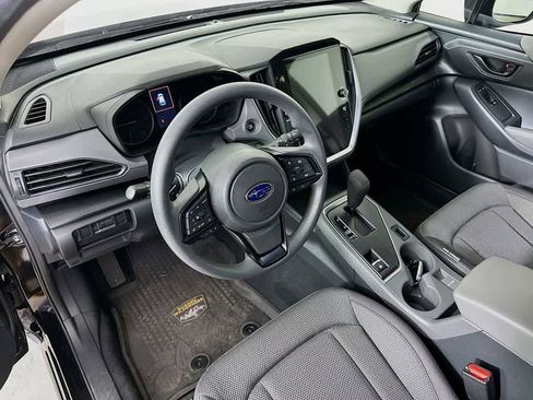 Used 2024 Subaru Crosstrek 2.0i Premium w/ Popular Package #3 AWD/4WD image 2