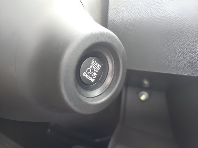 Used 2025 RAM ProMaster 3500 w/ Quick Order Package 22G SLT FWD image 14