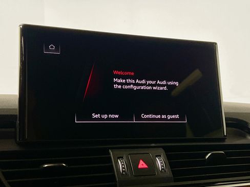 Used 2025 Audi Q5 2.0T Premium image 27