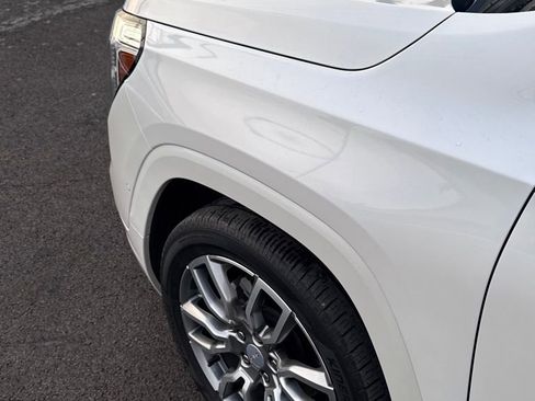 Used 2024 GMC Terrain Denali w/ Denali Premium Package image 30