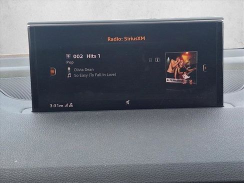 Used 2017 Audi Q7 3.0T Premium Plus w/ Premium Plus Package image 12