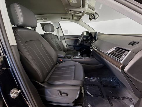 Certified 2024 Audi Q5 2.0T Premium w/ Convenience Package image 28