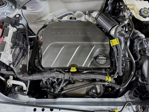 Used 2025 Buick Envista Preferred w/ Convenience I Package image 31