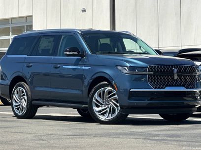 New 2027 Lincoln Navigator Premiere