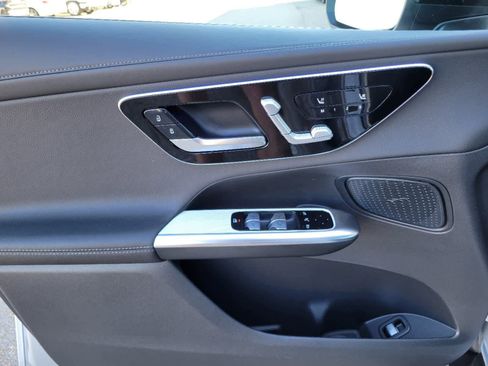 New 2025 Mercedes-Benz GLC 43 AMG 4MATIC image 12