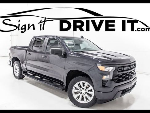 Used 2022 Chevrolet Silverado 1500 Custom RWD image 1
