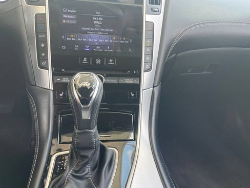 Used 2020 INFINITI Q50 Luxe w/ Essential Package (3.0T Luxe) RWD image 21
