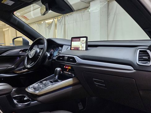 Used 2020 MAZDA CX-9 Signature image 24