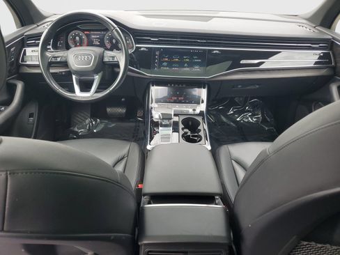 Used 2022 Audi Q7 2.0T Premium w/ Convenience Package AWD/4WD image 10