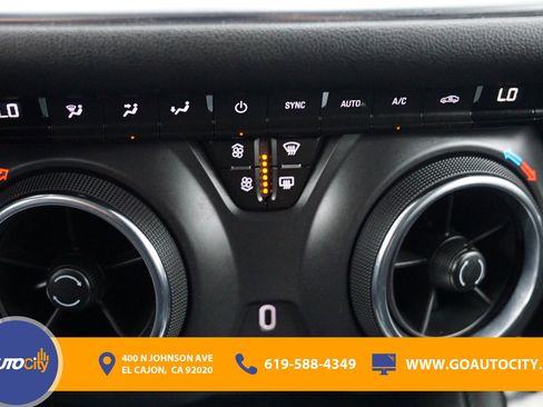 Used 2021 Chevrolet Blazer LT FWD image 24