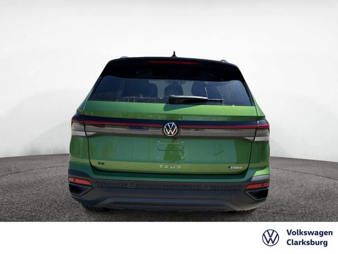 New 2026 Volkswagen Taos SE AWD/4WD image 23