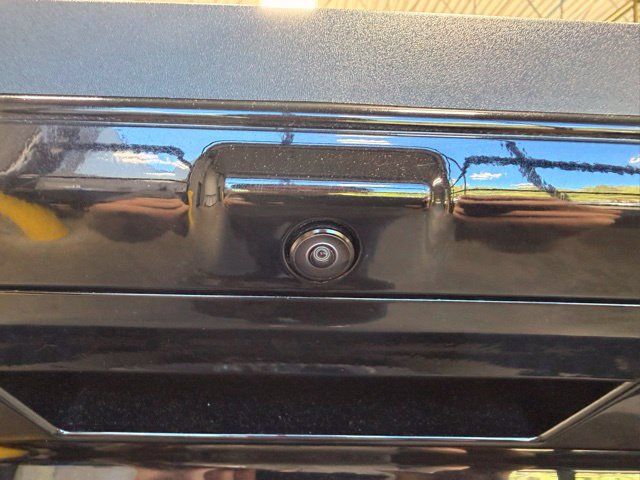 Used 2022 Ford F150 XLT w/ Equipment Group 302A High AWD/4WD image 8