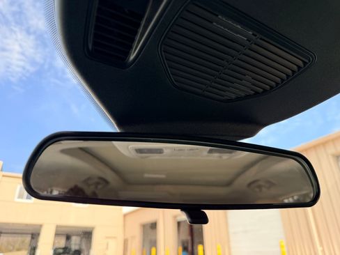 Used 2022 Ford Escape SEL w/ Technology Package image 30