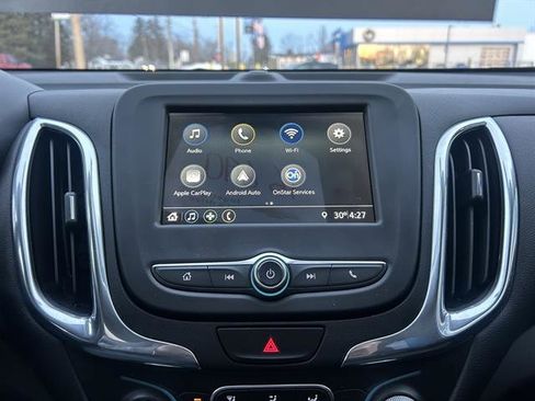 Used 2019 Chevrolet Equinox LT image 18