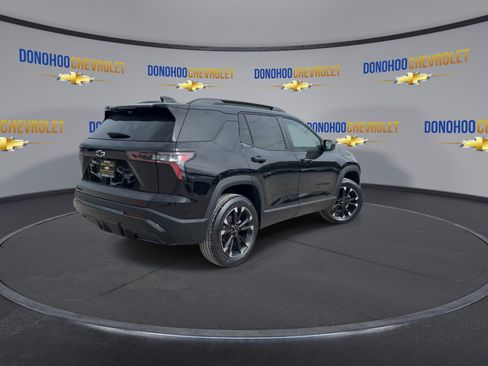 New 2026 Chevrolet Equinox RS w/ Convenience Package III FWD image 11
