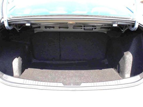 Used 2021 Chevrolet Malibu LT image 13