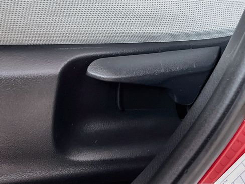 Used 2022 Toyota Corolla Cross LE FWD image 16