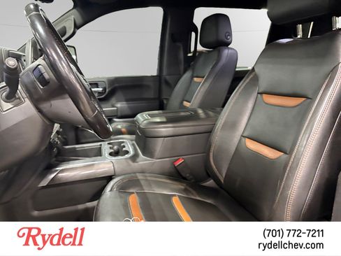 Used 2020 GMC Sierra 2500 AT4 w/ AT4 Premium Package AWD/4WD image 10
