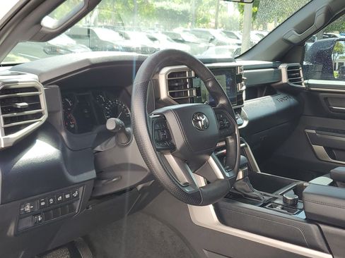 Used 2026 Toyota Tundra SR5 w/ SR5 Convenience Package AWD/4WD image 11