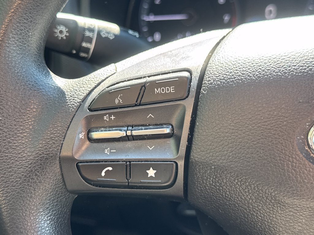 Used 2023 Hyundai Kona SEL FWD image 27