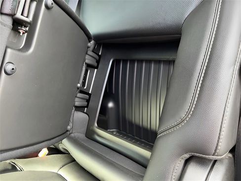 Used 2020 Chevrolet Silverado 2500 LTZ w/ LTZ Premium Package image 33