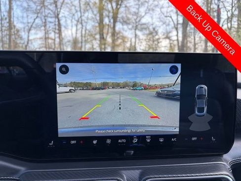 Used 2025 Ford Mustang Premium RWD image 32