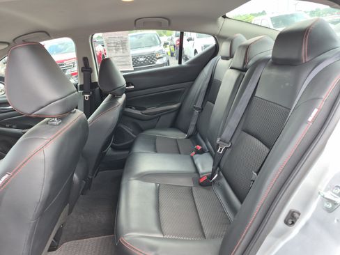 Used 2024 Nissan Altima 2.5 SR AWD/4WD image 16