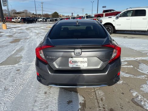 Used 2021 Honda Civic EX image 4
