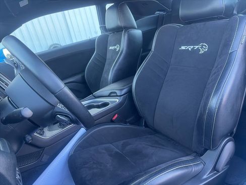 Used 2018 Dodge Challenger SRT Hellcat image 12