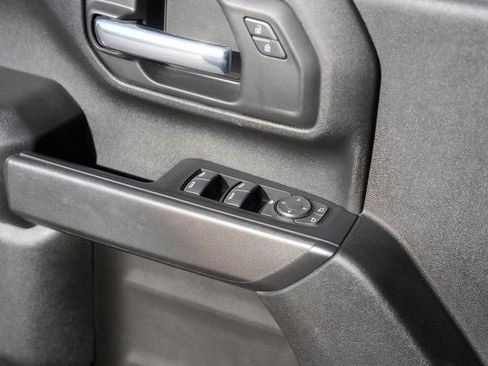 Used 2023 Chevrolet Silverado 2500 Custom w/ Custom Value Package image 28