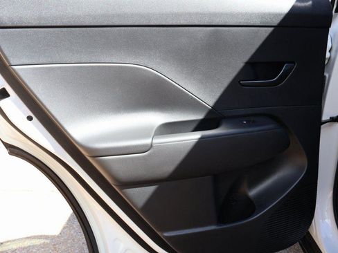 New 2026 Hyundai Kona SE FWD image 19