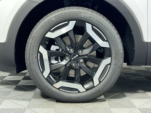 Certified 2024 Kia Telluride S w/ S Sunroof Package FWD image 13