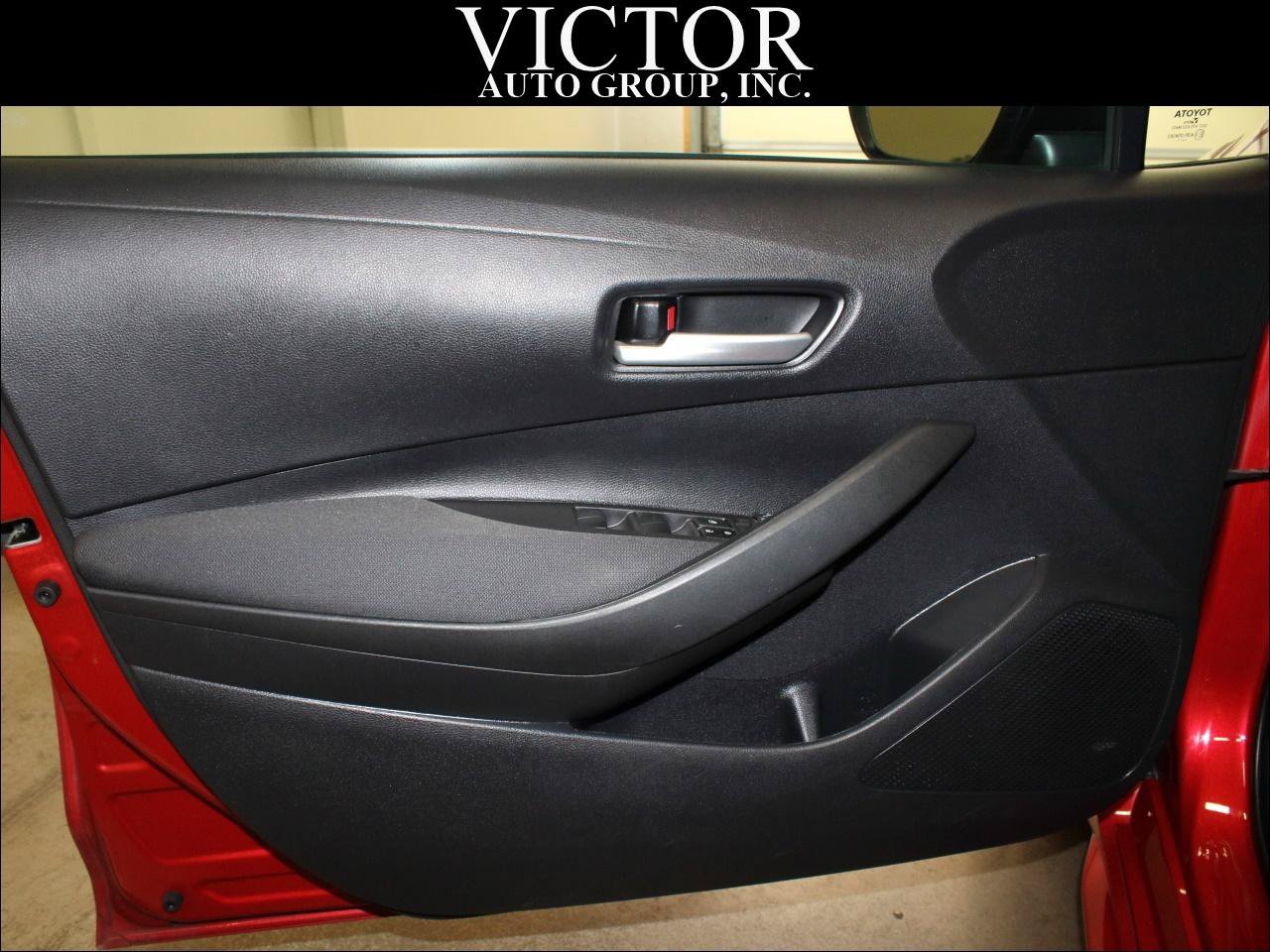 Used 2021 Toyota Corolla LE FWD image 15