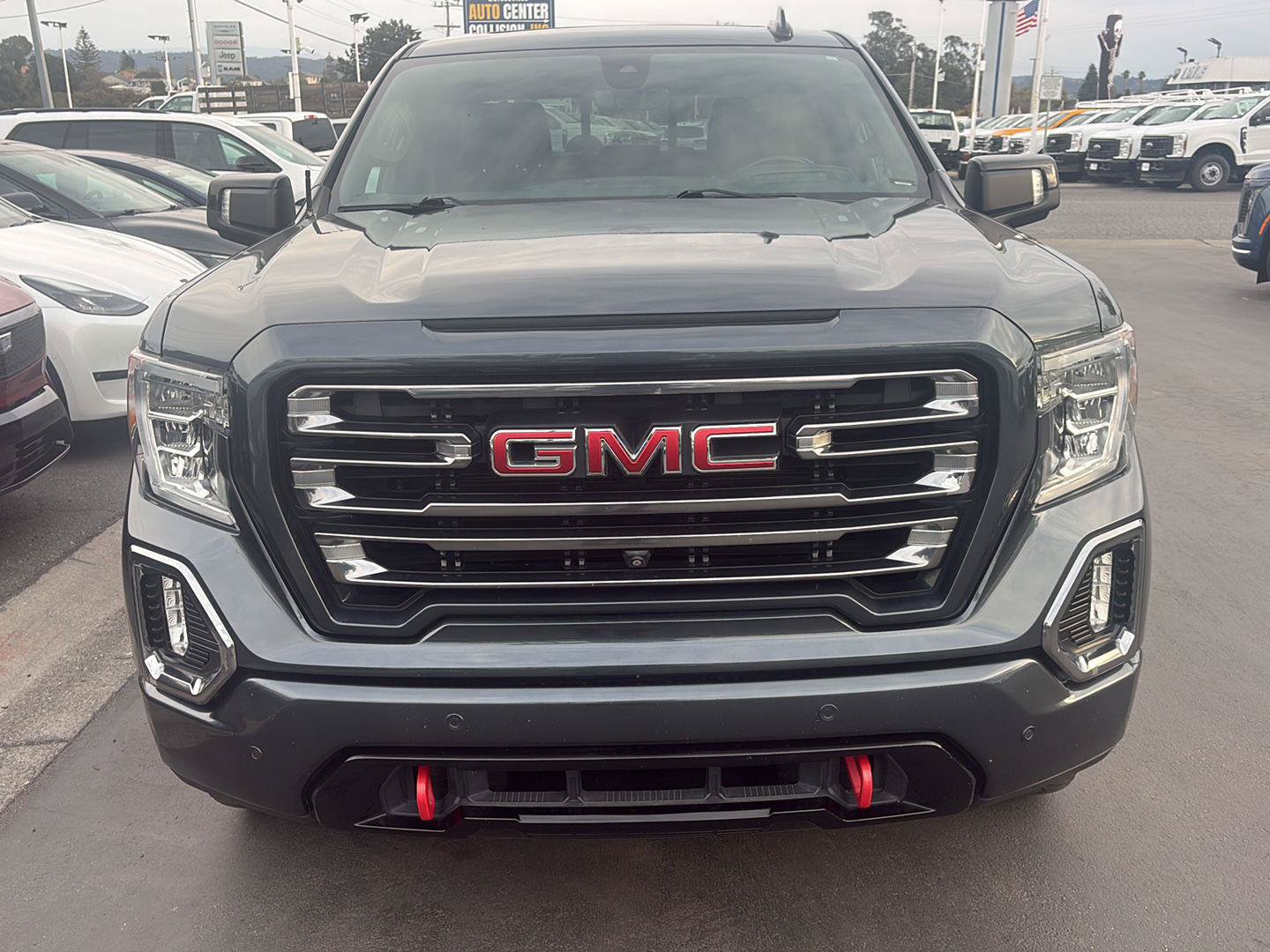 Used 2020 GMC Sierra 1500 AT4 w/ AT4 Premium Package AWD/4WD image 2
